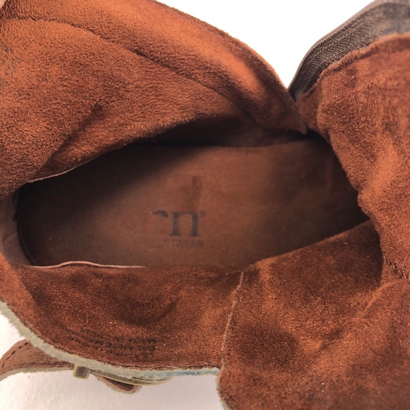 Born Jorgette Taupe Leather Ankle Boots 7.5M - Picture 9 of 15